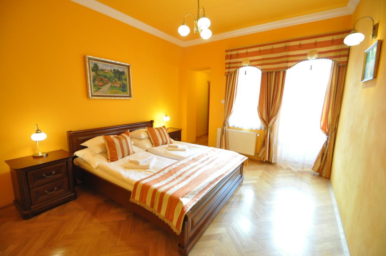 Jičín Pension Imperial Spa מראה חיצוני תמונה